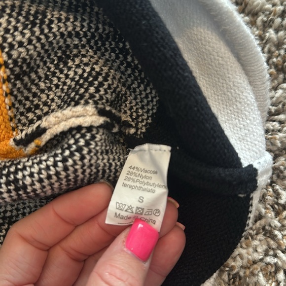 Cheetah print sweater - Picture 2 of 3